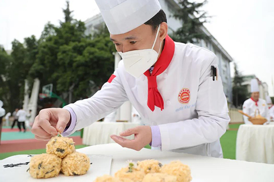 教师风采|成都新东方教师内务与技能大比武正式开赛！