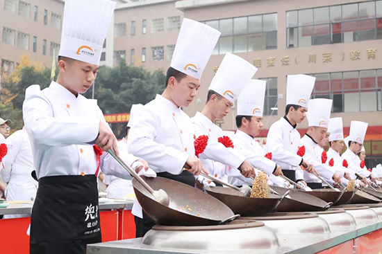 您好！面试官 · 2021年校企定向高薪职位争夺战暨现场签约仪式圆满结束！