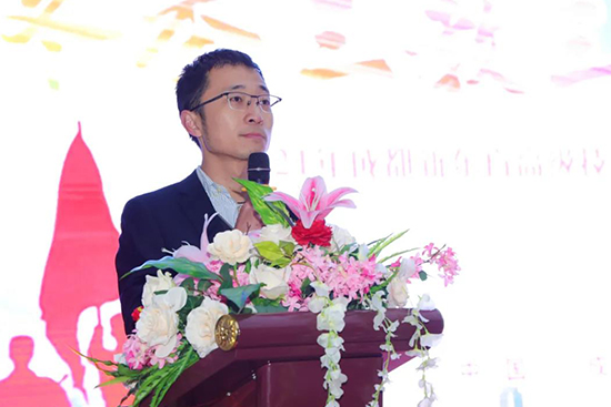 榜样引路促成长 · 三教三训绽放光彩！