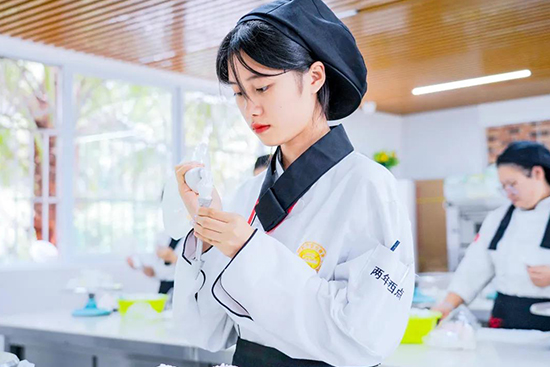成都新东方的开启方式，原来是这样