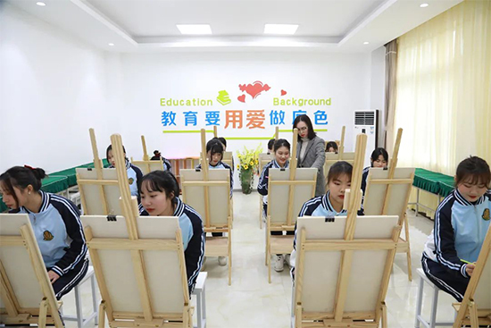 想学技术当学徒真的好吗？成都新东方告诉你答案