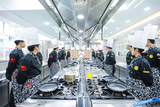 如何让自己在西餐行业更具有竞争力?