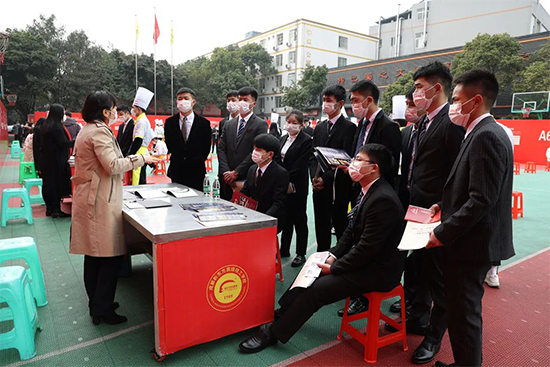 为什么成都新东方的学子就业无忧?