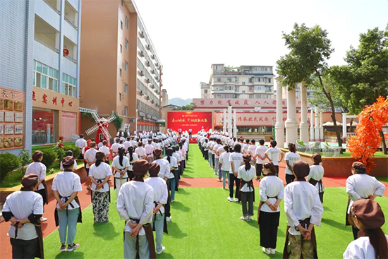 想学技术,怎样选择一所好学校?