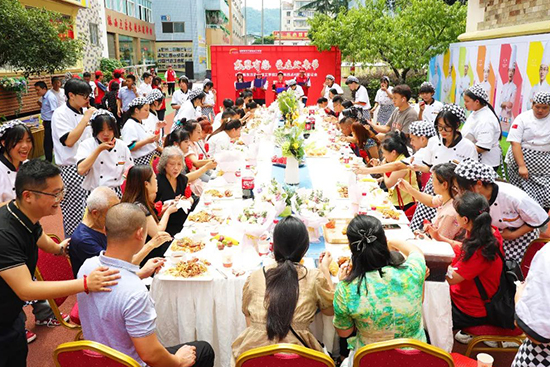家长鉴证会 | 年少的青春,感恩有你,爱在父亲节!