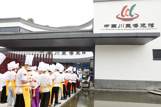 企业参观|走进鹃城牌郫县豆瓣,“川菜灵魂”究竟有多神秘?