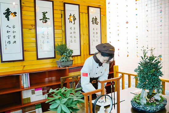 来成都新东方,发现更多美好