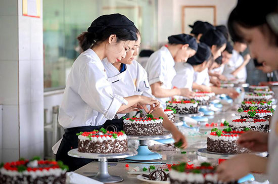 深度解析来袭,女孩子到底适不适合学厨?