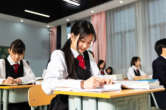 上技校学技术,不该是“不得已为之”的选择!
