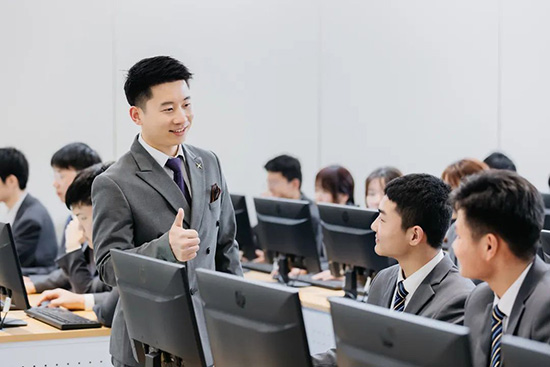 明确择校目的,别因省学费耽误孩子
