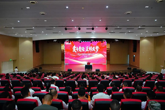 匠师筑梦丨立德树人担使命,桃李芬芳念师恩