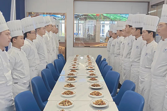 深化产教融合，新东方携手兰湘子谱写职教新篇章